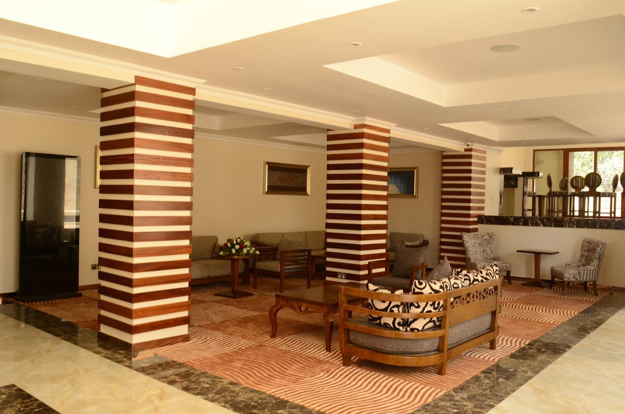 The White Rhino Hotel Nyeri Bagian luar foto